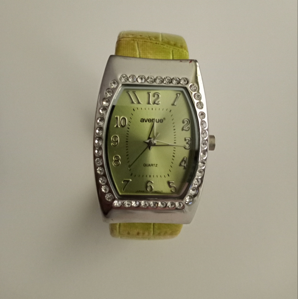 Avenue Cuff Bracelet Watch Rhinestones Silver Tone Case - Picture 2 of 5